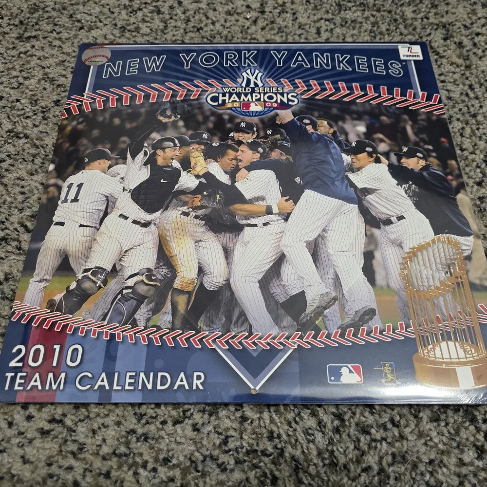 🆕️ 2 New York Yankees Team Calendars